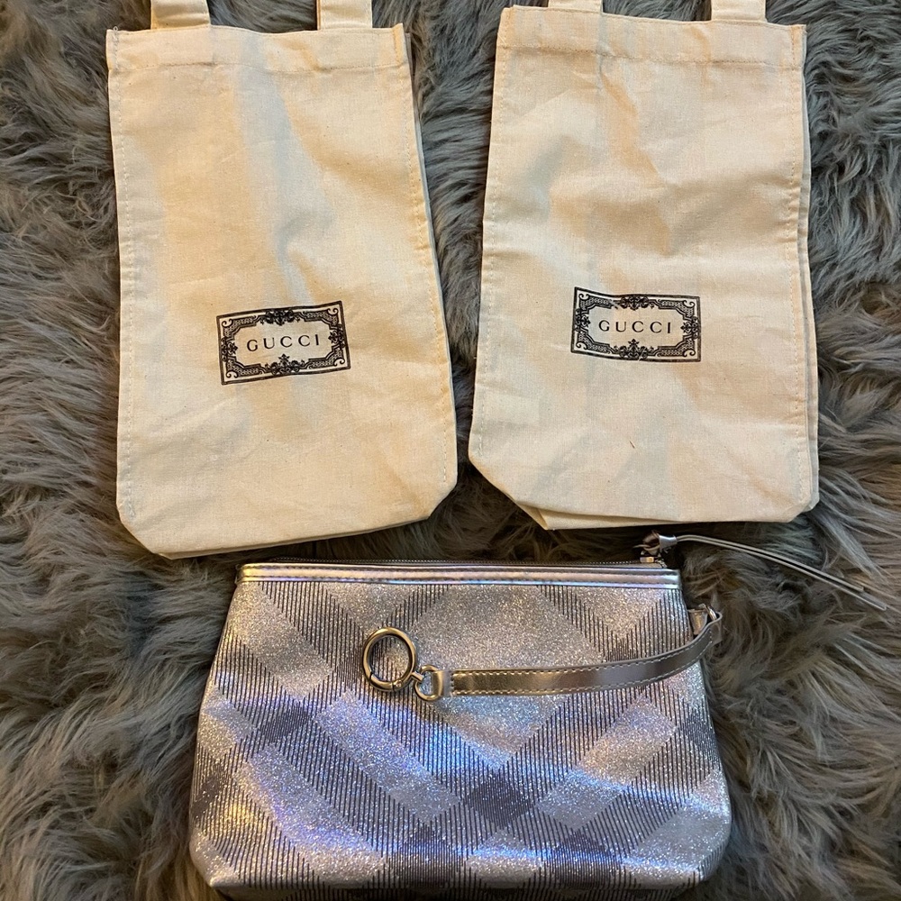 Burberry & Gucci make up bags